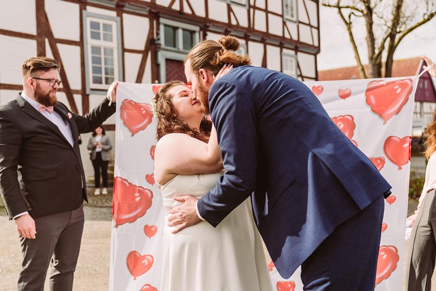 Kim+Tim-Hochzeit-LinaLoos-838